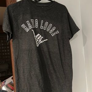 Hang loose t shirt
